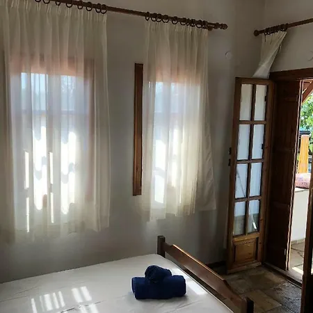 Holiday home Traditional Cozy Hoyse